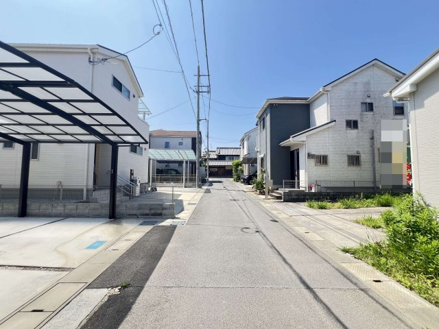 磯城郡川西町結崎の前面道路含む現地写真