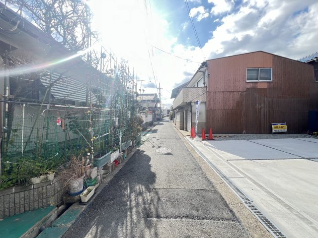 磯城郡田原本町　平屋の前面道路含む現地写真
