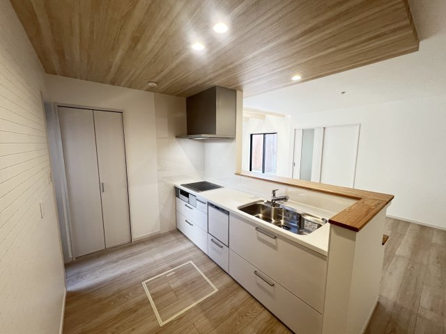 磯城郡田原本町　平屋のキッチン|対面式カウンターキッチンです。