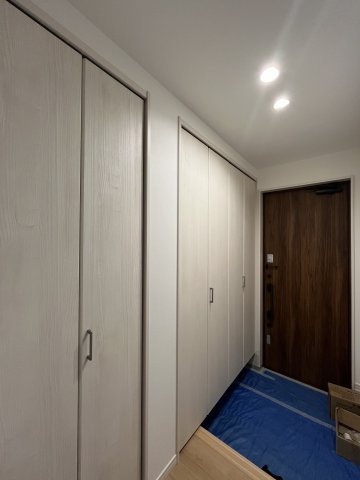 桜井市金屋全3区画の玄関|背が高いので意外と収納できますよ♪