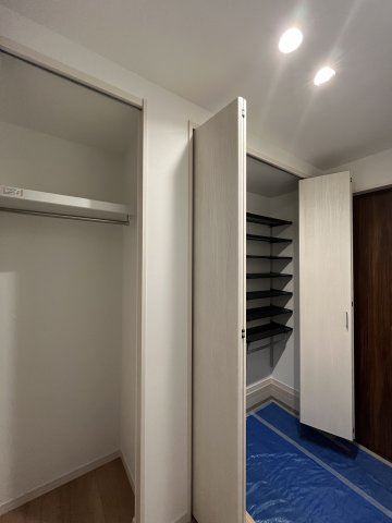 桜井市金屋全3区画の収納|土間収納では靴だけでなくベビーカーやゴルフバックなども収納できますね♪