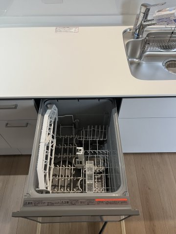 桜井市金屋全3区画のキッチン|嬉しい食器洗浄乾燥機付きです♪日々の家事の手助けになりますね
