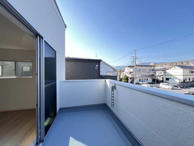 大和高田市西三倉堂1丁目　全2区画のバルコニー|陽当たり良好なバルコニーです