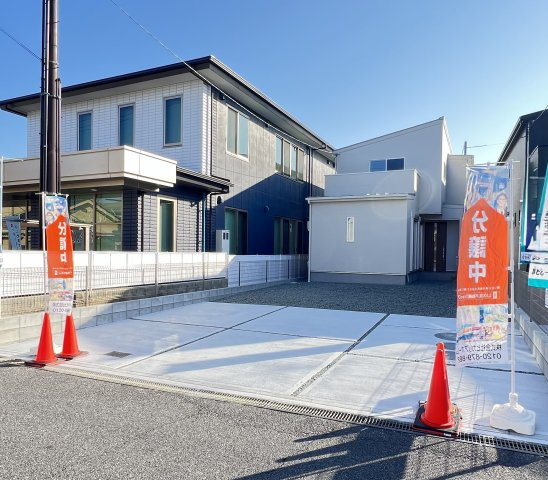 大和高田市西三倉堂1丁目　全2区画の外観|きれいな外観です