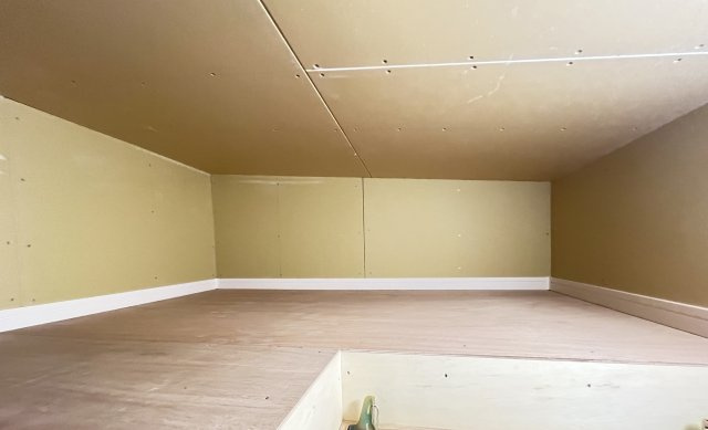 橿原市山之坊町85-27の収納|小屋裏収納4帖