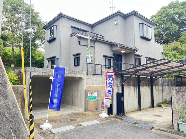 奈良県大和郡山市矢田町の外観|■車庫付き4LDKリフォーム物件