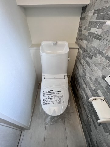 桜井市大字芝４区画のトイレ|1F2Fにトイレあり♪忙しい朝も問題なしです！
