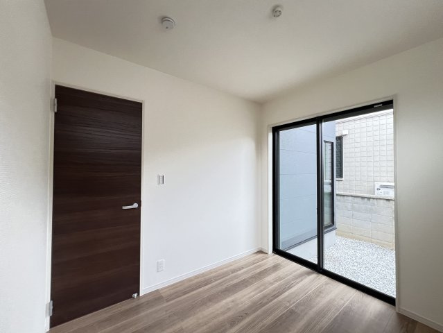 橿原市北妙法寺町5期全1棟の洋室|4.4帖の洋室です