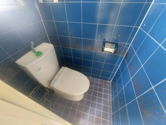 【トイレ】 | 尼崎市昭和通２丁目中古テラスハウス | トイレは1階・3階に設けられております！！こちらは3階部分のトイレです！！