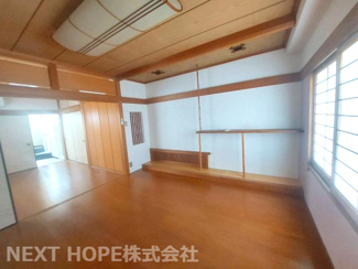 【洋室】 | 尼崎市昭和通２丁目中古テラスハウス | 3階洋室です♪定期的にリフォーム・メンテナンス・屋上の防水加工を前所有者様が行っておりましたので綺麗です！！