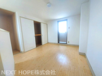 【洋室】 | 尼崎市昭和通２丁目中古テラスハウス | 5階洋室です♪最上階の居室です！！たいへん綺麗です！！