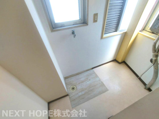 【その他】 | 尼崎市昭和通２丁目中古テラスハウス | 室内洗濯機置き場です♪