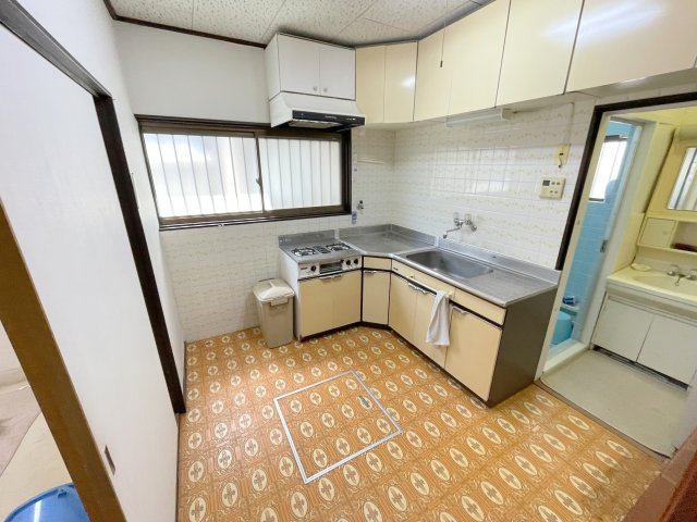 城北町戸建貸家のキッチン