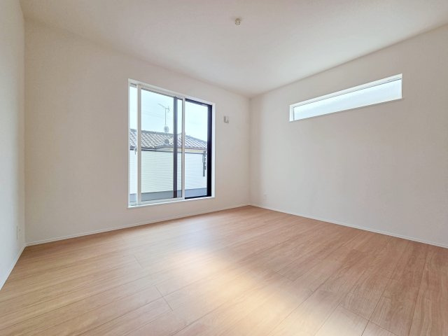 【洋室】 | 東海市第１中央町　１号棟