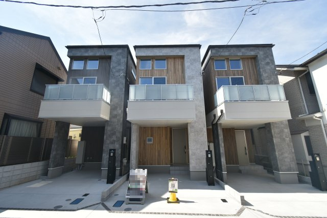 西落合4丁目・新築戸建の外観