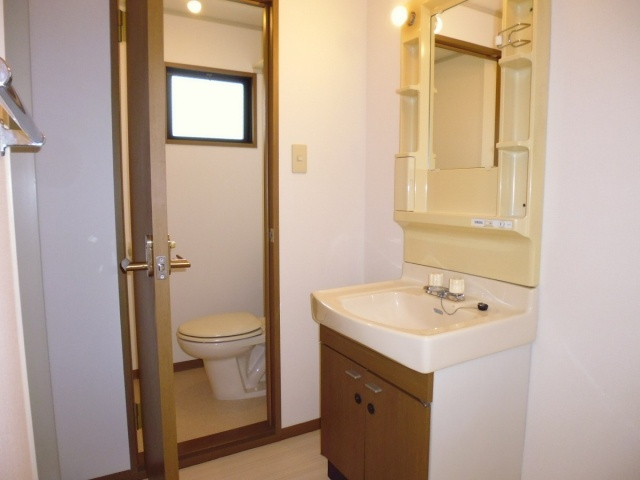 プリシェール南別府の独立洗面台