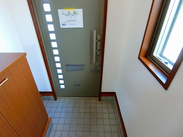 アイエフハイツ甲子園Ⅲの玄関