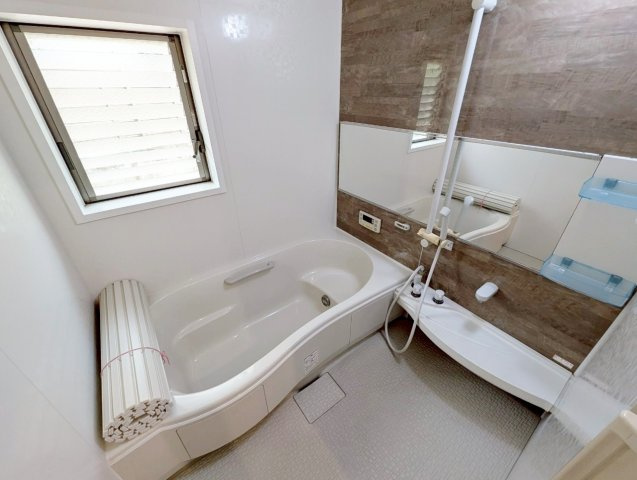 梅津東構口町の浴室