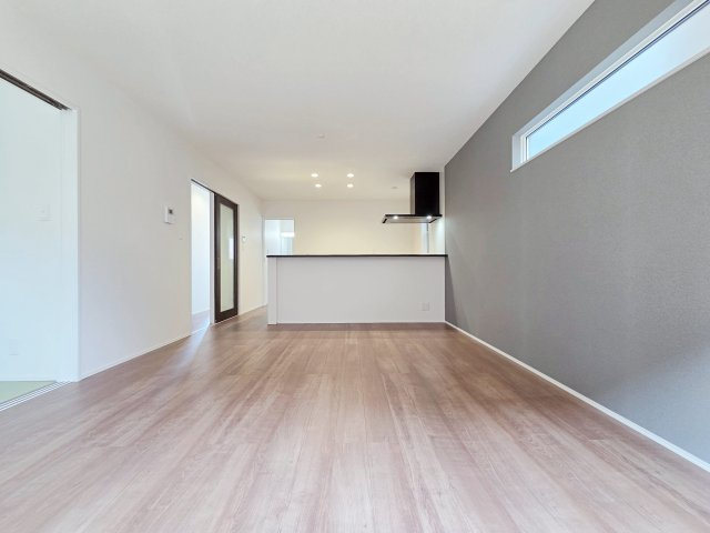 【居間・リビング】 | 東海市第１中央町　２号棟