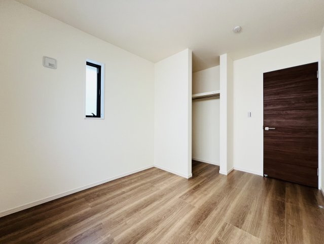 碧南市沢渡町182『仲介手数料無料』新築戸建ての洋室