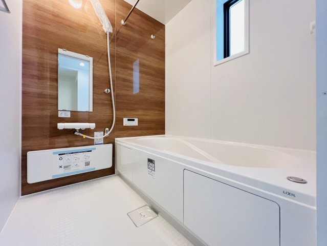 碧南市沢渡町182『仲介手数料無料』新築戸建ての浴室