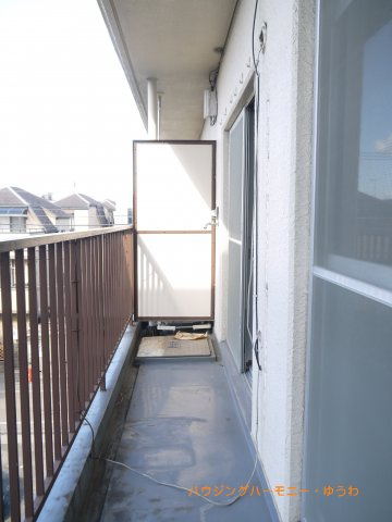 【バルコニー】 | リーフハイツ | 陽当たり良好のバルコニーです。