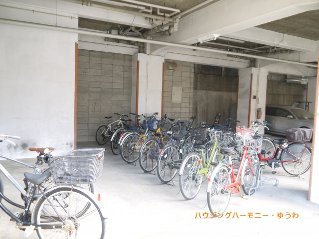 【駐輪場】 | リーフハイツ | 駐輪場があるので、買い物が便利です。