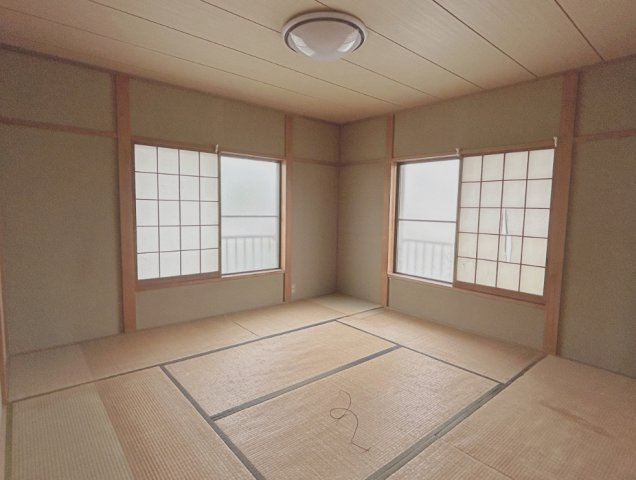 富士市川成島　R　中古戸建の和室|2階8帖和室