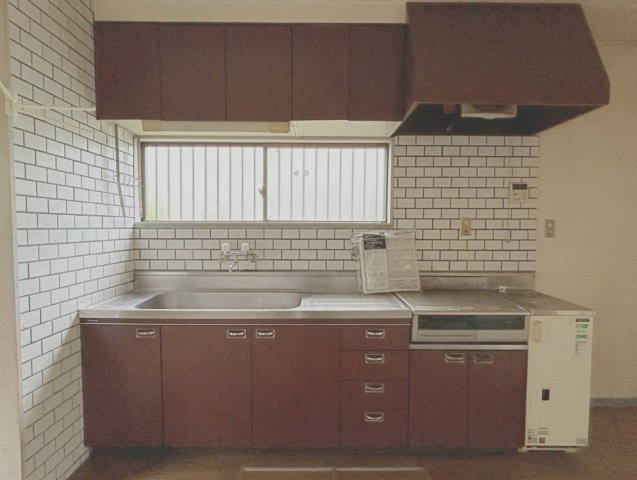 富士市川成島　R　中古戸建のキッチン