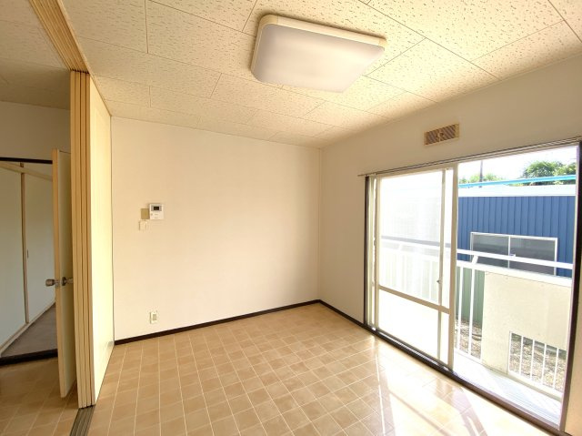 グランメール葛岡Bの洋室