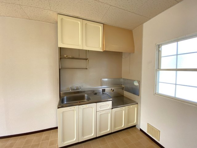 グランメール葛岡Bのキッチン