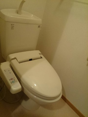 【トイレ】 | フォレストリバーＢ