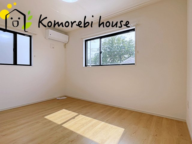 蓮田市綾瀬　2期　新築一戸建て　01の洋室