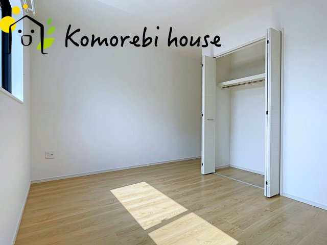 蓮田市綾瀬　2期　新築一戸建て　01の洋室