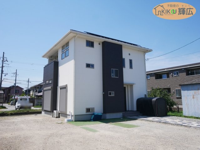 姫路市花田町小川　中古戸建の外観