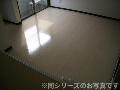 【居間・リビング】 | MAISONETIC室見　★プライスホームなら仲介手数料が割引価格です！★