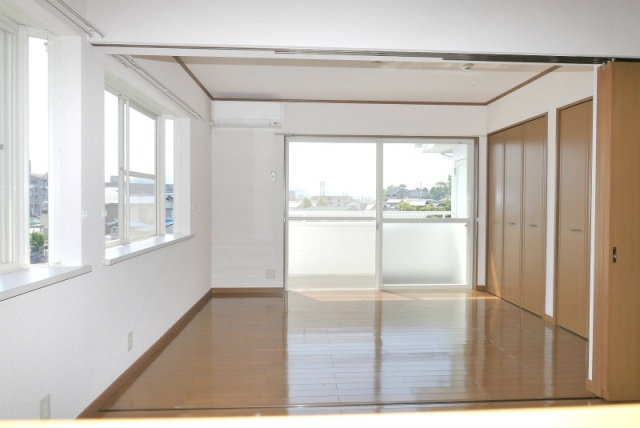 メゾンセガワ　A棟の寝室