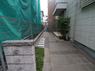 【エントランス】