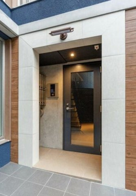 【エントランス】 | SPiNEL御茶ノ水 | 清潔なエントランスです