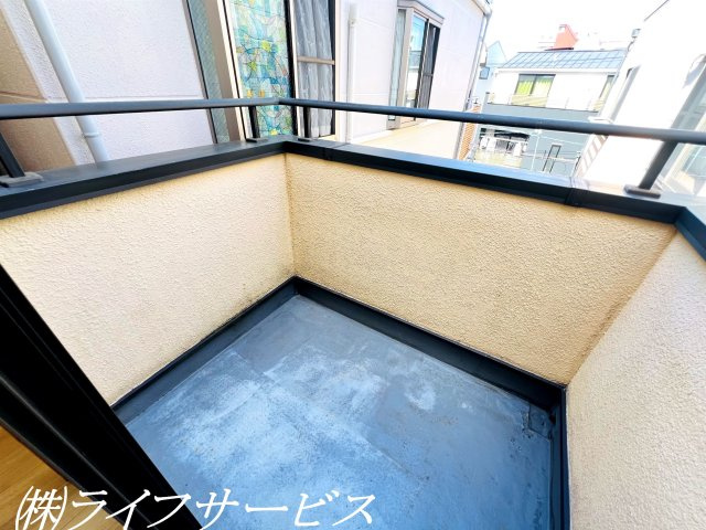 【バルコニー】 | 野中南１丁目中古戸建 | バルコニーは２階と３階にそれぞれの２面ずつあります！
