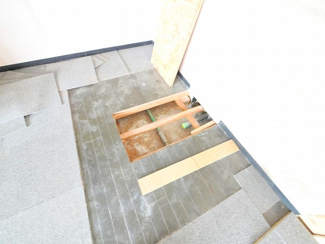 西登美ケ丘ニ丁目店舗の内装