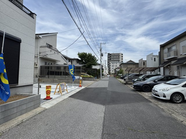 流山市南流山７丁目新築戸建（南流山８期）の前面道路含む現地写真|南側前面道路・幅員約6ｍ