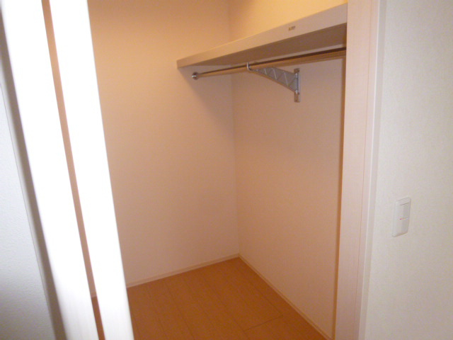 リビングタウン連島Ｆの収納|ウォークインクローゼット
