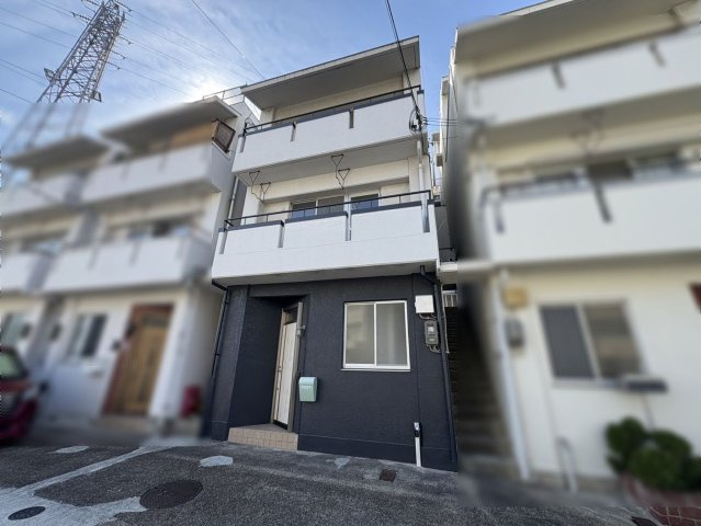 明石市東山町　中古テラス