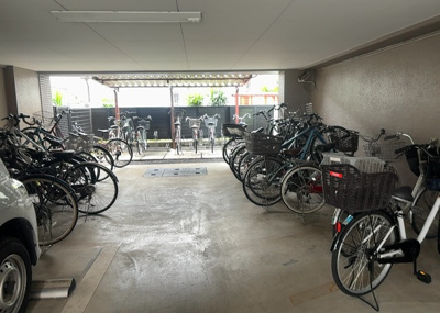 【駐輪場】 | シュペルノーヴァ相模原壱番館 | マンションの駐輪場は、事前に空きがあるか確認を取ると安心です。せっかく入居したのに駐輪スペースがない！なんてことになったら大変ですよね。そこで、内見時や購入前にはまず事前に確認しておくと良いでしょう。