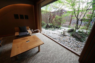 【エントランス】 | レオナ雅