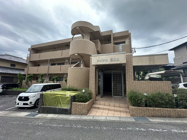 アソシエ三好丘のエントランス