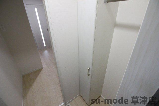 【内装】 | AXIA COURT | 明るい色調の室内です