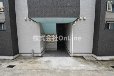 【エントランス】 | ユースビレッジ東大阪角田