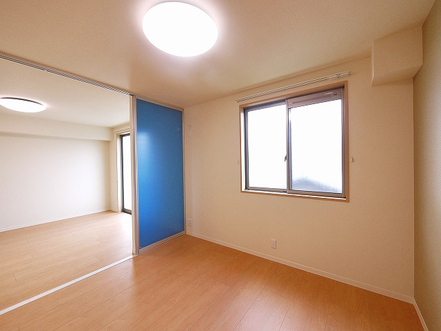 シャーメゾン　エストの洋室|コンパクトで使いやすい洋室です